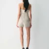 Mini-short Agency – (Re)ssential
