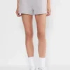 Mini-short boyfriend en molleton confortable à taille basse