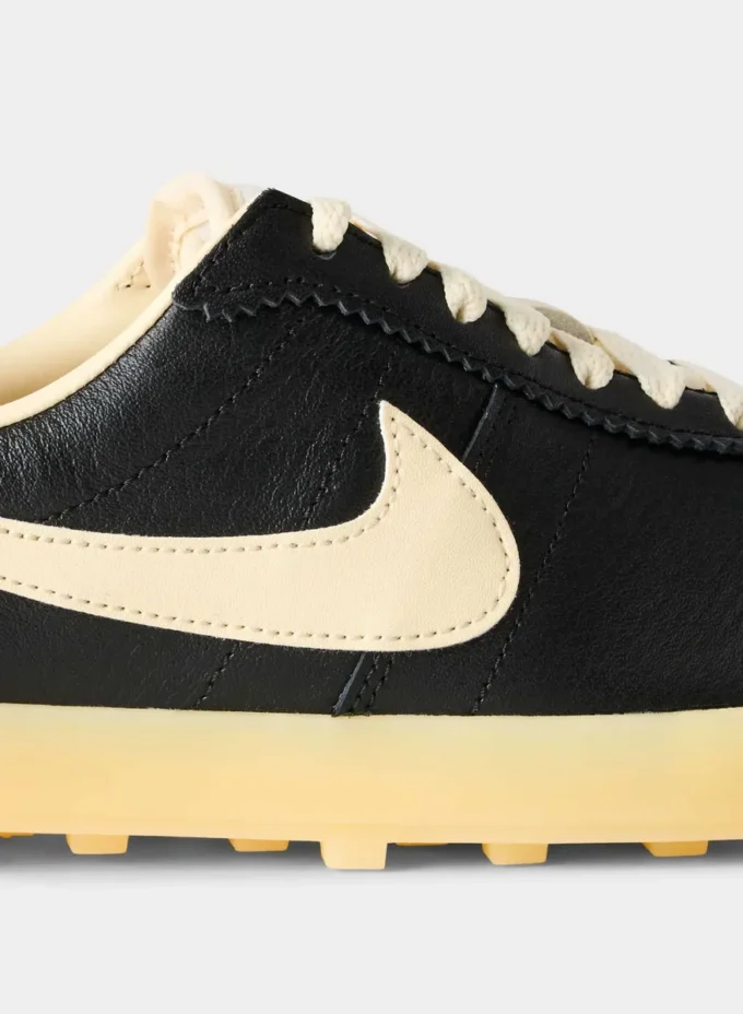 Nike Astrograbber