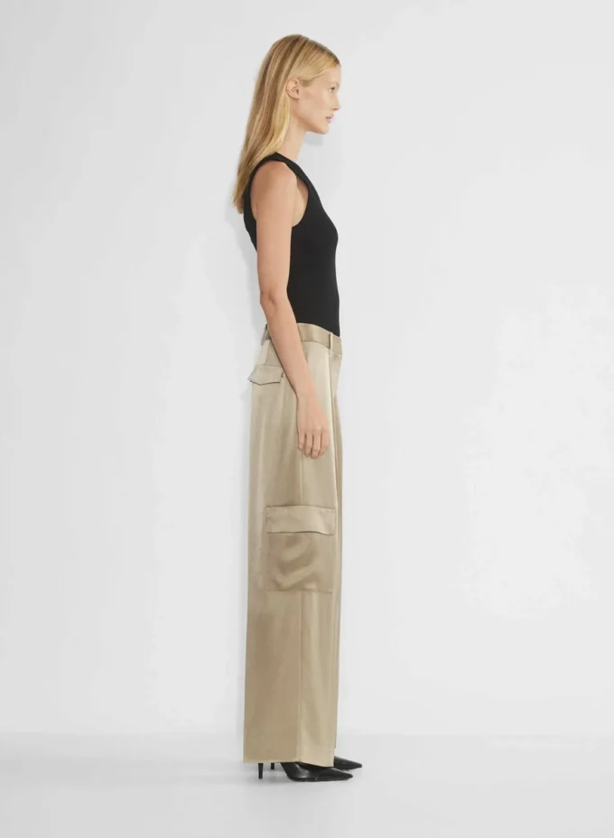Pantalon cargo en satin