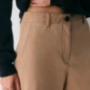 Pantalon chino ample à taille haute