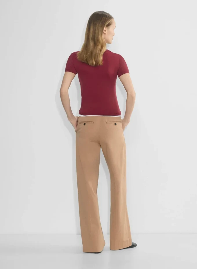 Pantalon chino à taille haute et larges plis