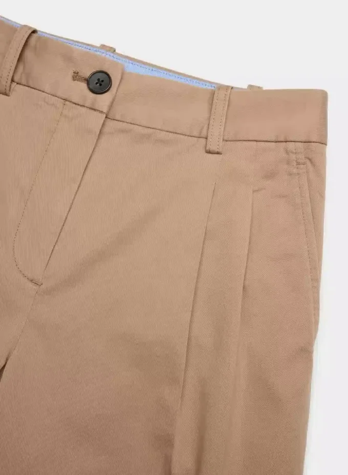 Pantalon chino à taille haute et larges plis