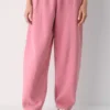 Pantalon de survêtement à coutures boyfriend en molleton douillet