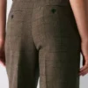 Pantalon New Agency Curve-Fit – (Re)ssential
