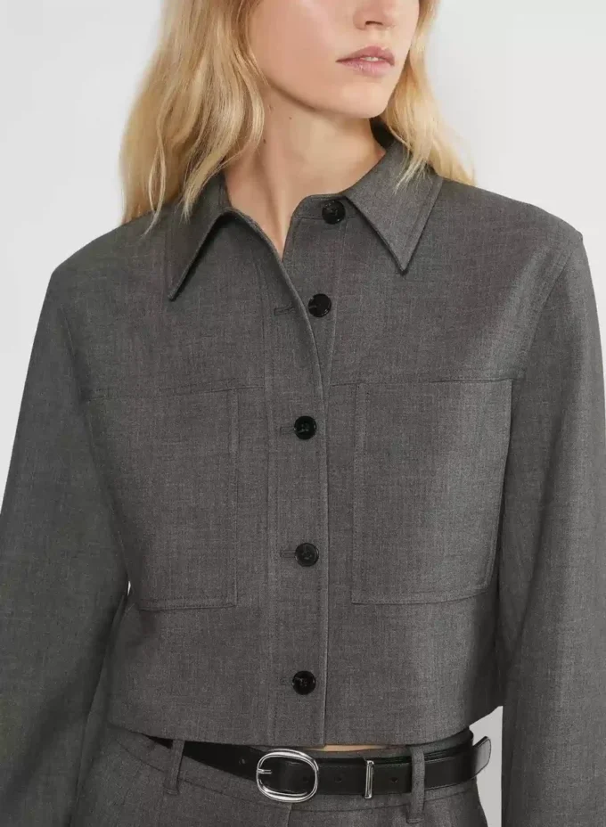 Petite veste courte – (Re)ssential