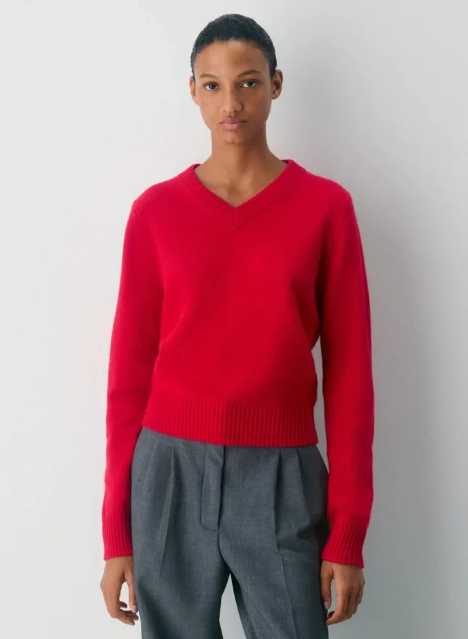 Pull à col en V Essential Cashmere