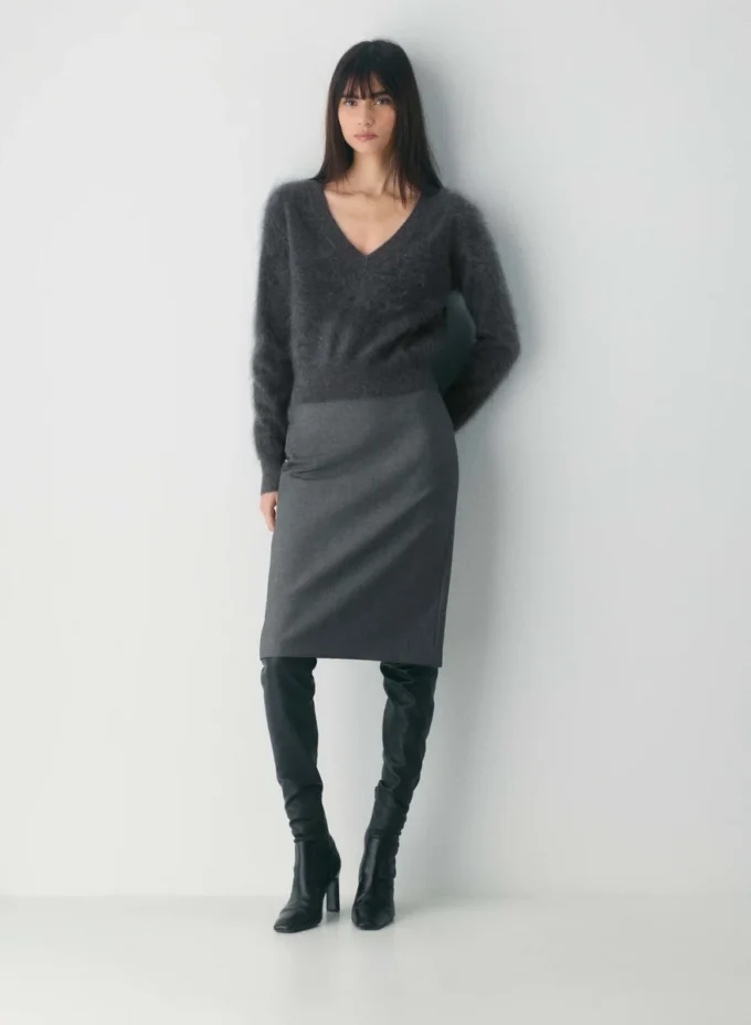 Pull à col en V rétréci en cachemire brossé