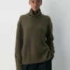 Pull à col roulé oversize en cachemire moelleux