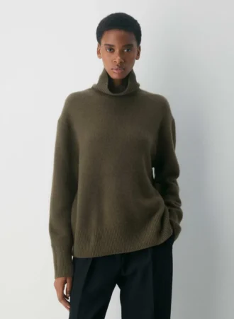 Pull à col roulé oversize en cachemire moelleux