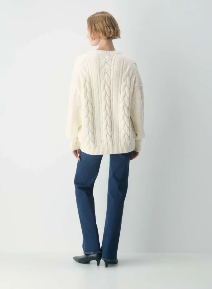 Pull en V en laine mérinos Heritage Knit