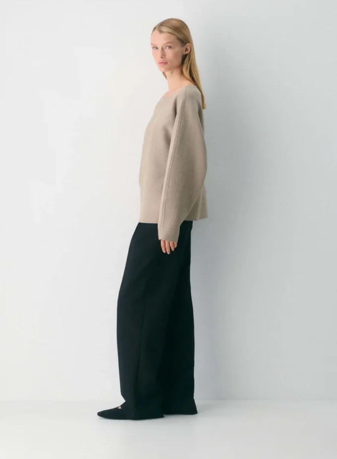 Pull minimaliste