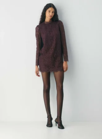 Robe Augustine
