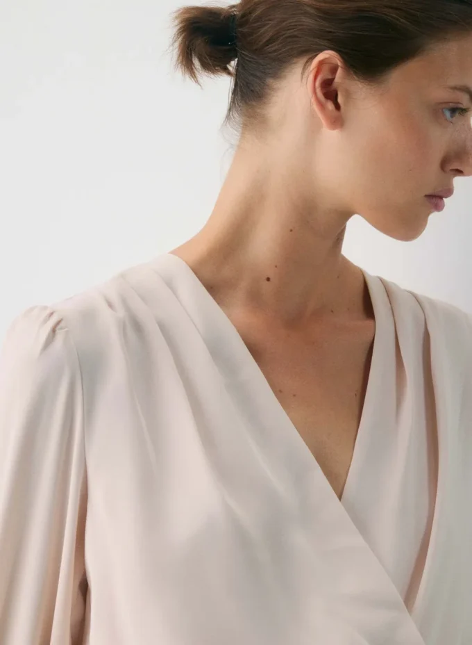Robe Benefactor