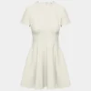 Robe Bowery