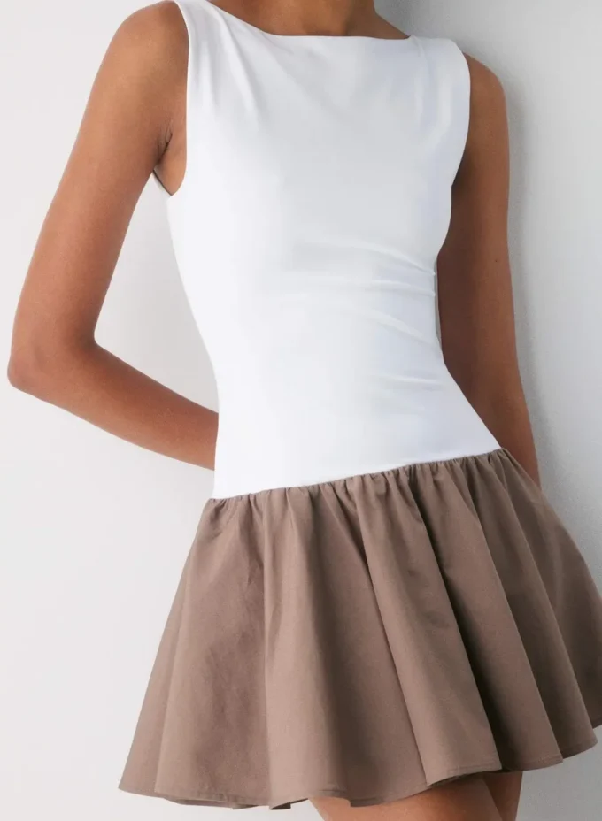 Robe en popeline segmentée