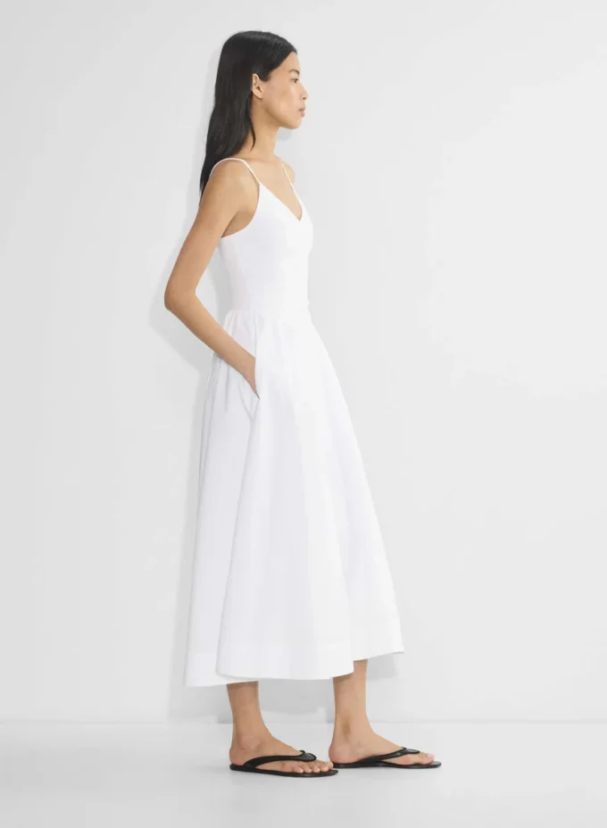 Robe en popeline technique