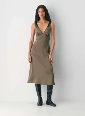 Robe en satin Pavilion
