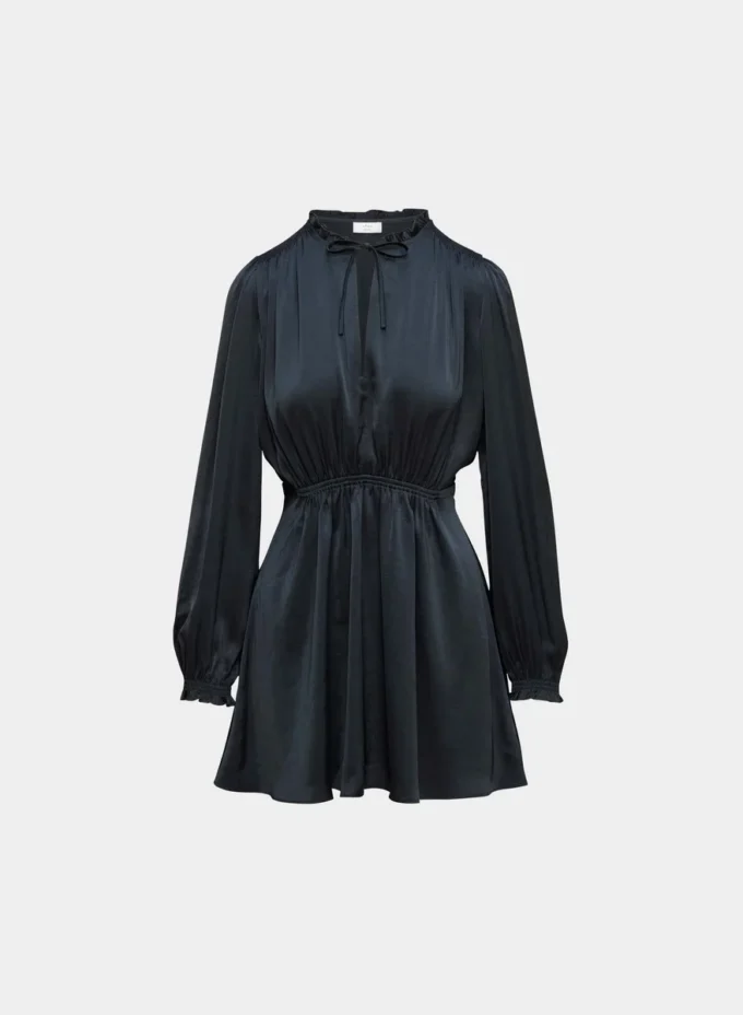 Robe en satin Province