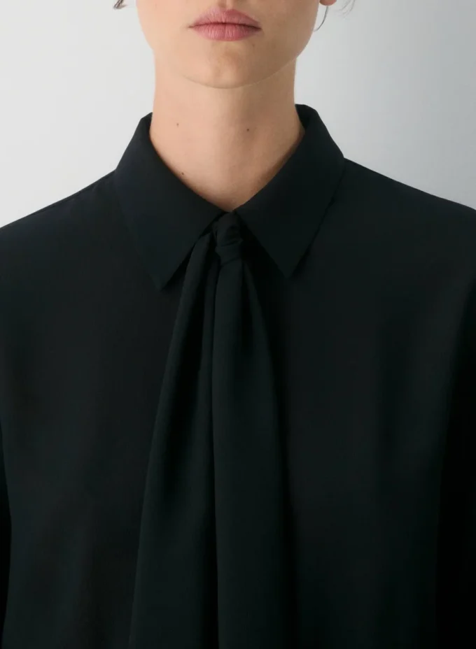 Robe Hopper