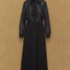 Robe Hopper