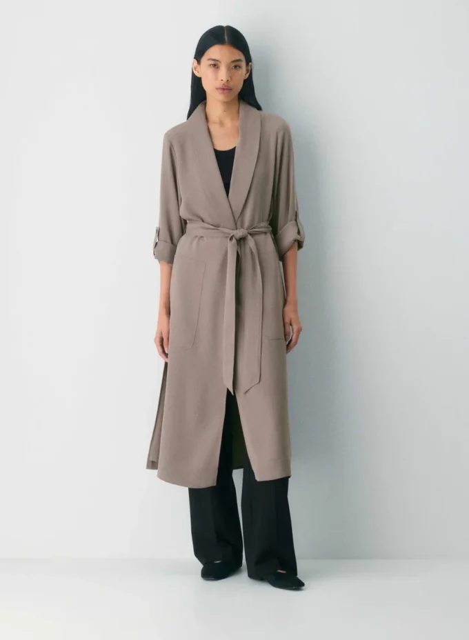 Robe Kahlo – Studio Drape