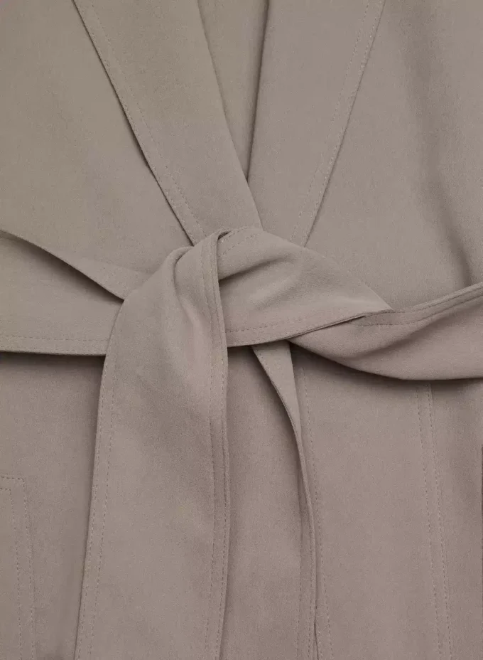 Robe Kahlo – Studio Drape