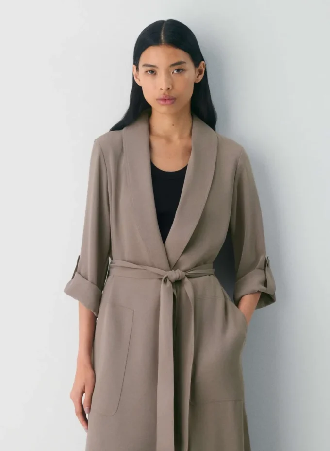 Robe Kahlo – Studio Drape
