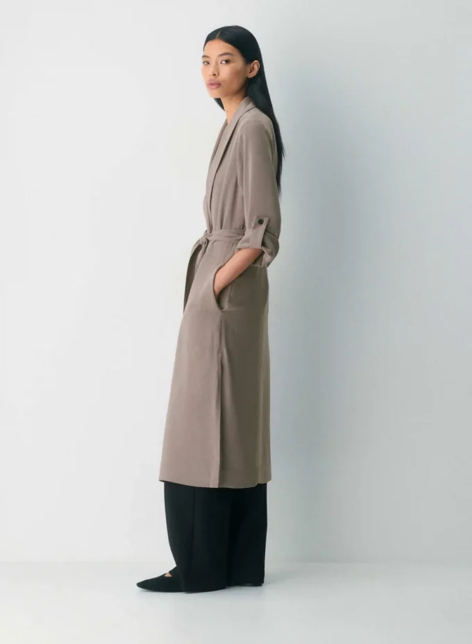 Robe Kahlo – Studio Drape