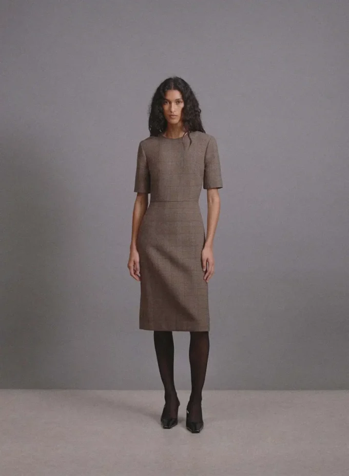 Robe Keeper