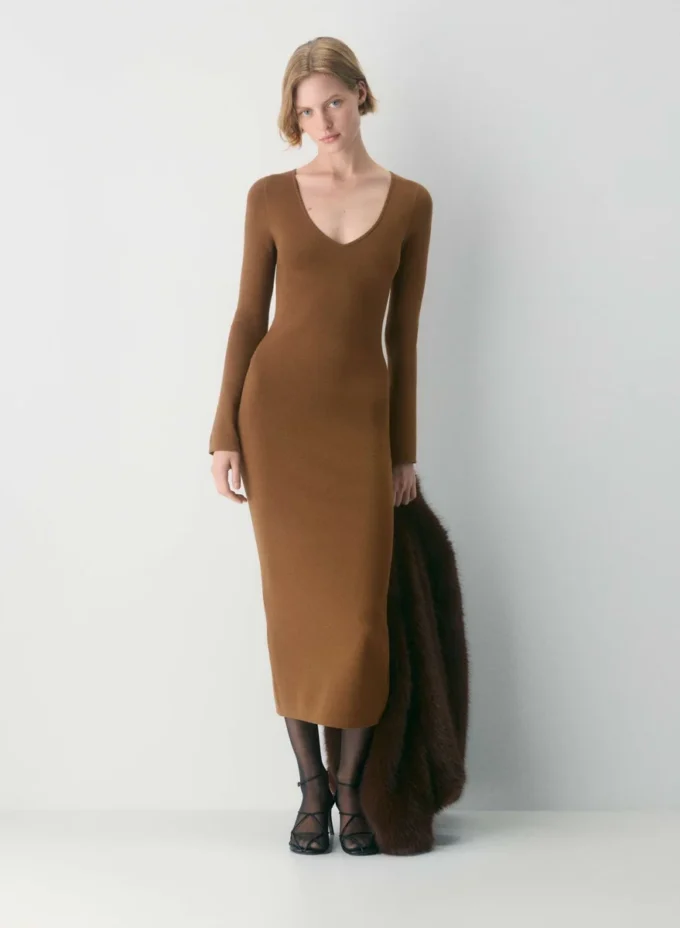 robe Moore