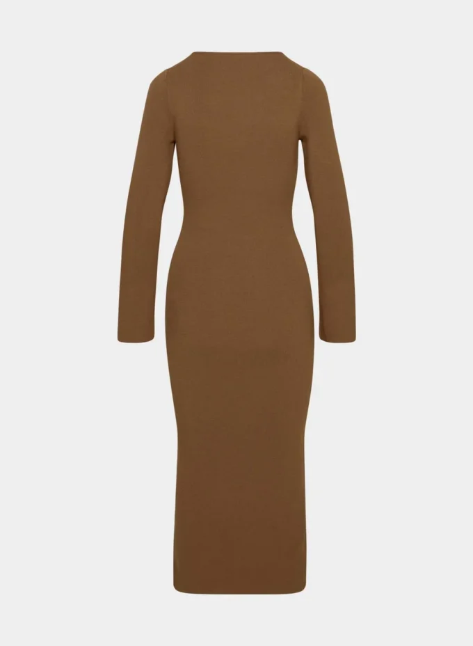 robe Moore