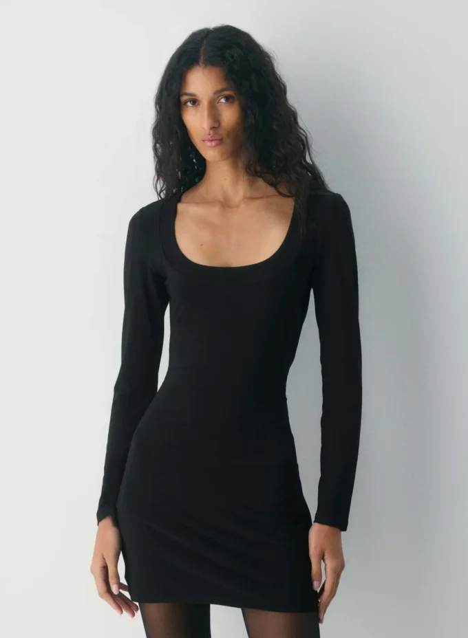 Robe Myrna