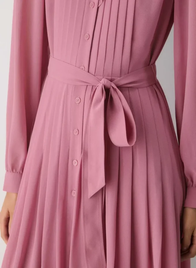 Robe Salon