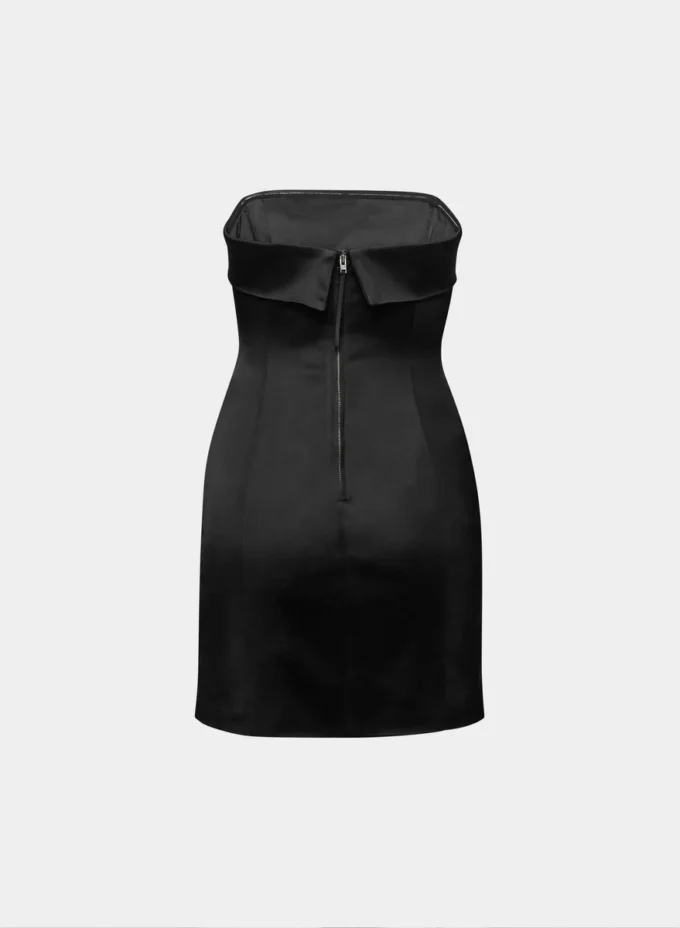 Robe tube en satin chatoyant