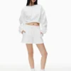 Short boyfriend mi-cuisse en molleton douillet