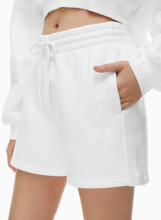 Short boyfriend mi-cuisse en molleton douillet