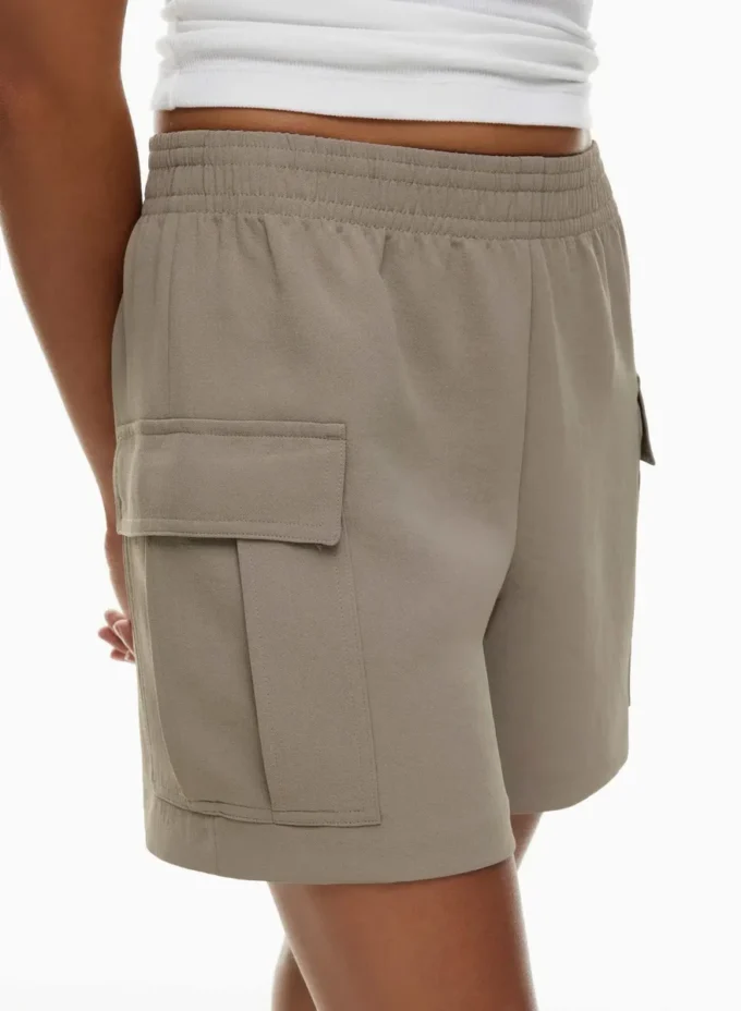 Short cargo Highlight
