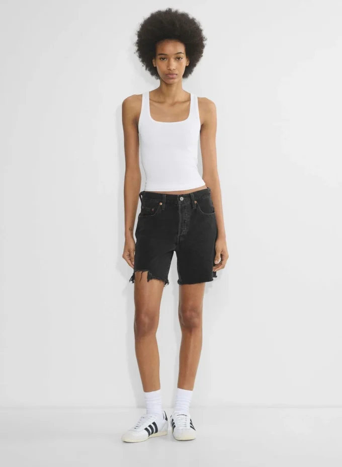 Short en jean Levi&rsquo;s 501 mi-cuisse