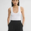 Short plissé mi-cuisse