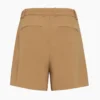 Short plissé mi-cuisse
