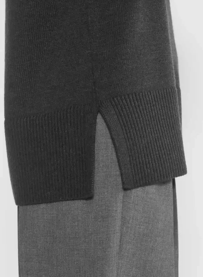 Successor Merino Wool Sleeveless Turtleneck