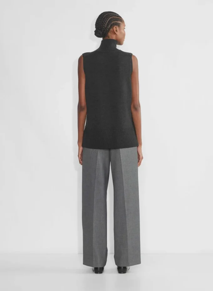 Successor Merino Wool Sleeveless Turtleneck