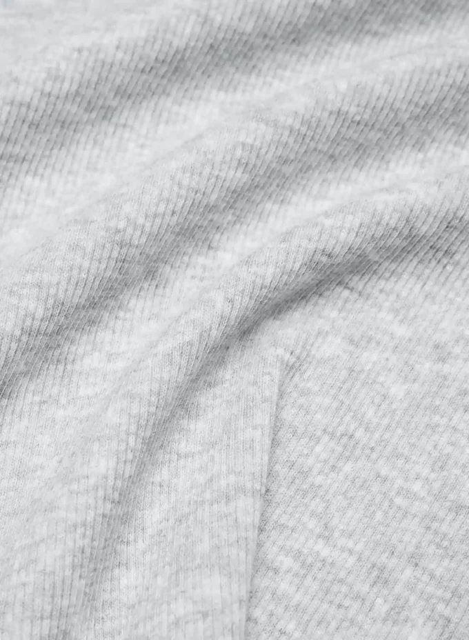 Sweat à capuche en coton côtelé extensible