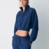 Sweat-shirt confortable en molleton boyfriend court à demi-zip