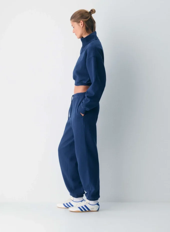 Sweat-shirt confortable en molleton boyfriend court à demi-zip
