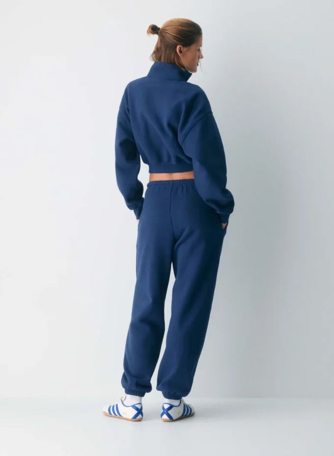 Sweat-shirt confortable en molleton boyfriend court à demi-zip