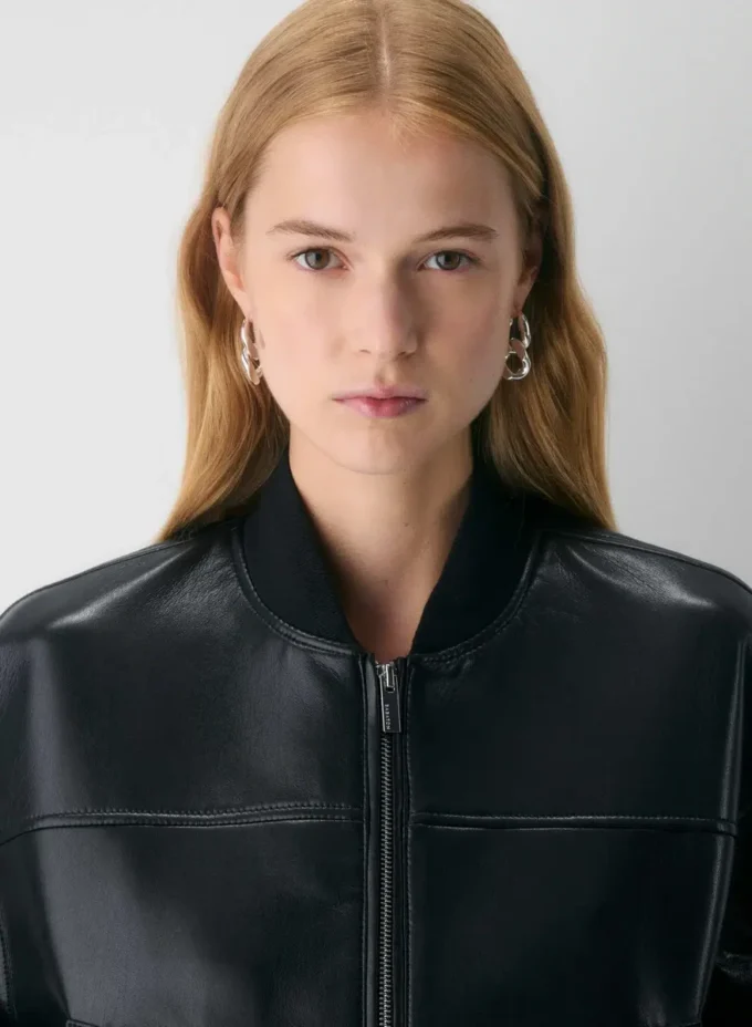 Synergy Bomber – Cuir UnReal