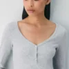 T-shirt à manches longues et col henley en tissu côtelé HomeStretch™