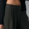 The Effortless Pant™ Lo-Rise – Twill